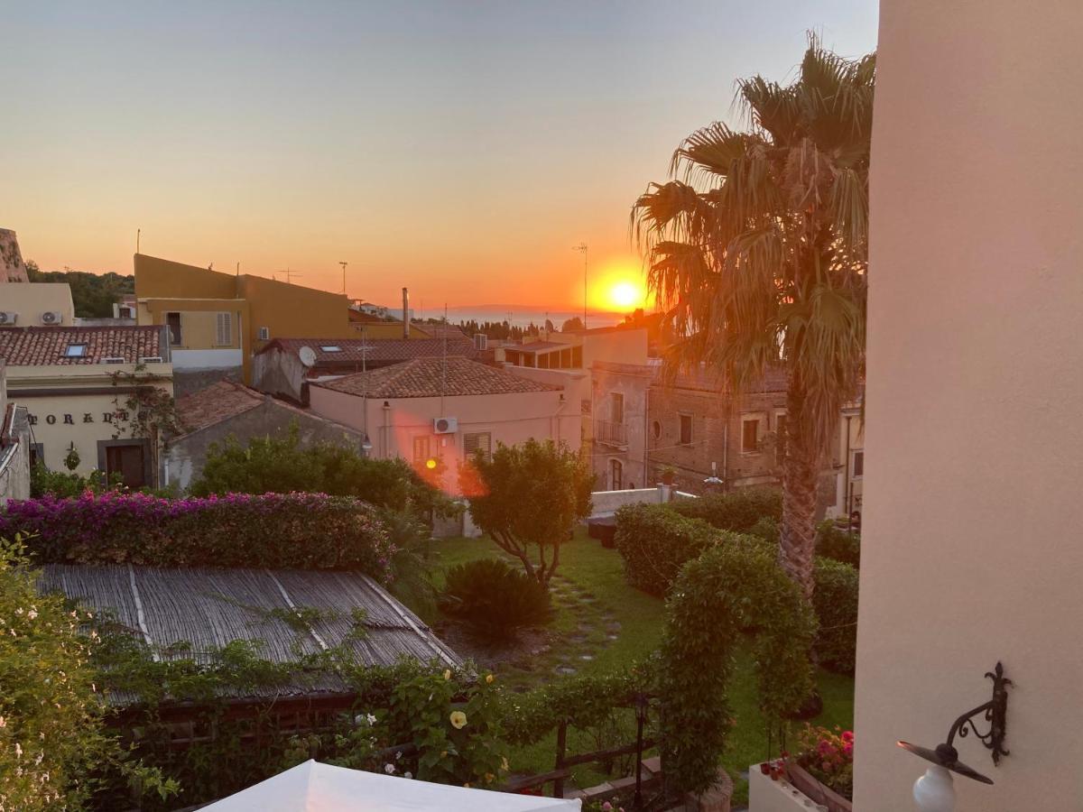L'Antico Borgo Bed & Breakfast มิลาซโซ ภายนอก รูปภาพ